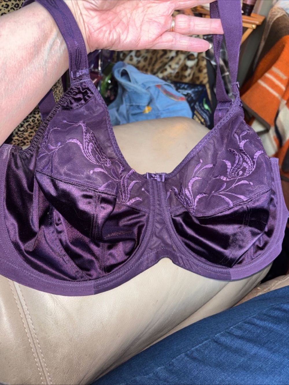 Elomi Deep Purple Satin Embroidered Full-Coverage Underwire Bra Size 36GG.  Exc